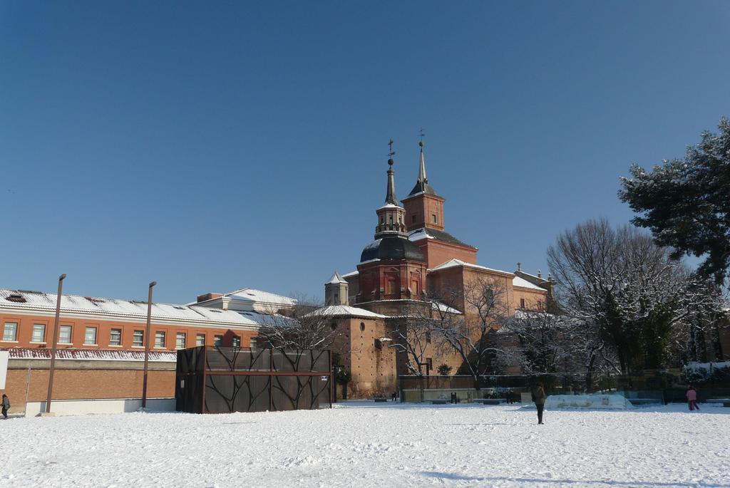 Ciudad De Alcala Ξενοδοχείο Αλκαλά ντε Ενάρες Εξωτερικό φωτογραφία